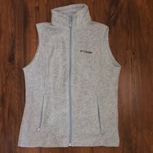 NWOT | Columbia Grey/White Vest
